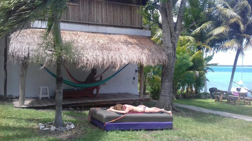 Bacalar Casa Lahar Hostel Екстериор снимка