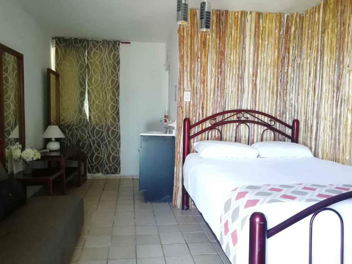 Bacalar Casa Lahar Hostel Екстериор снимка